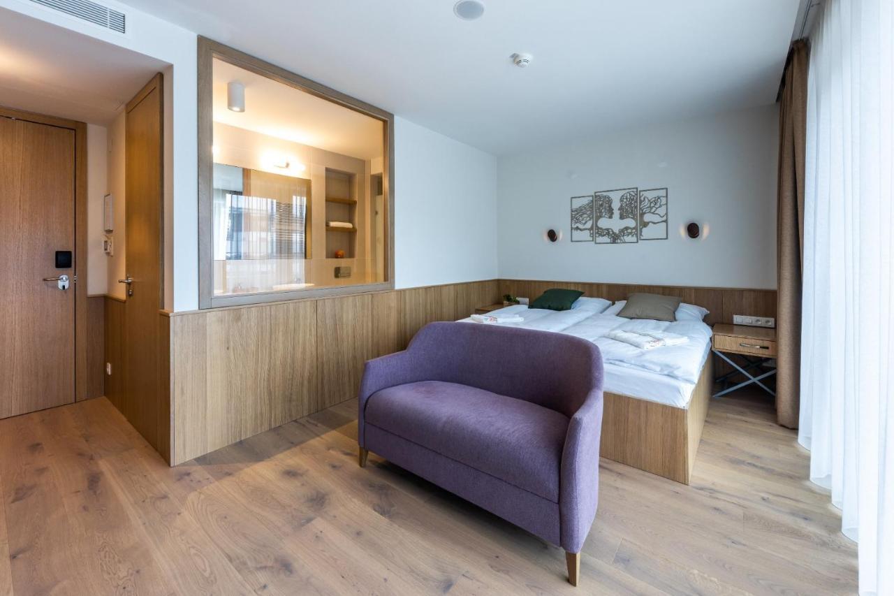 Raj Zdravia Hotell Bratislava Exteriör bild