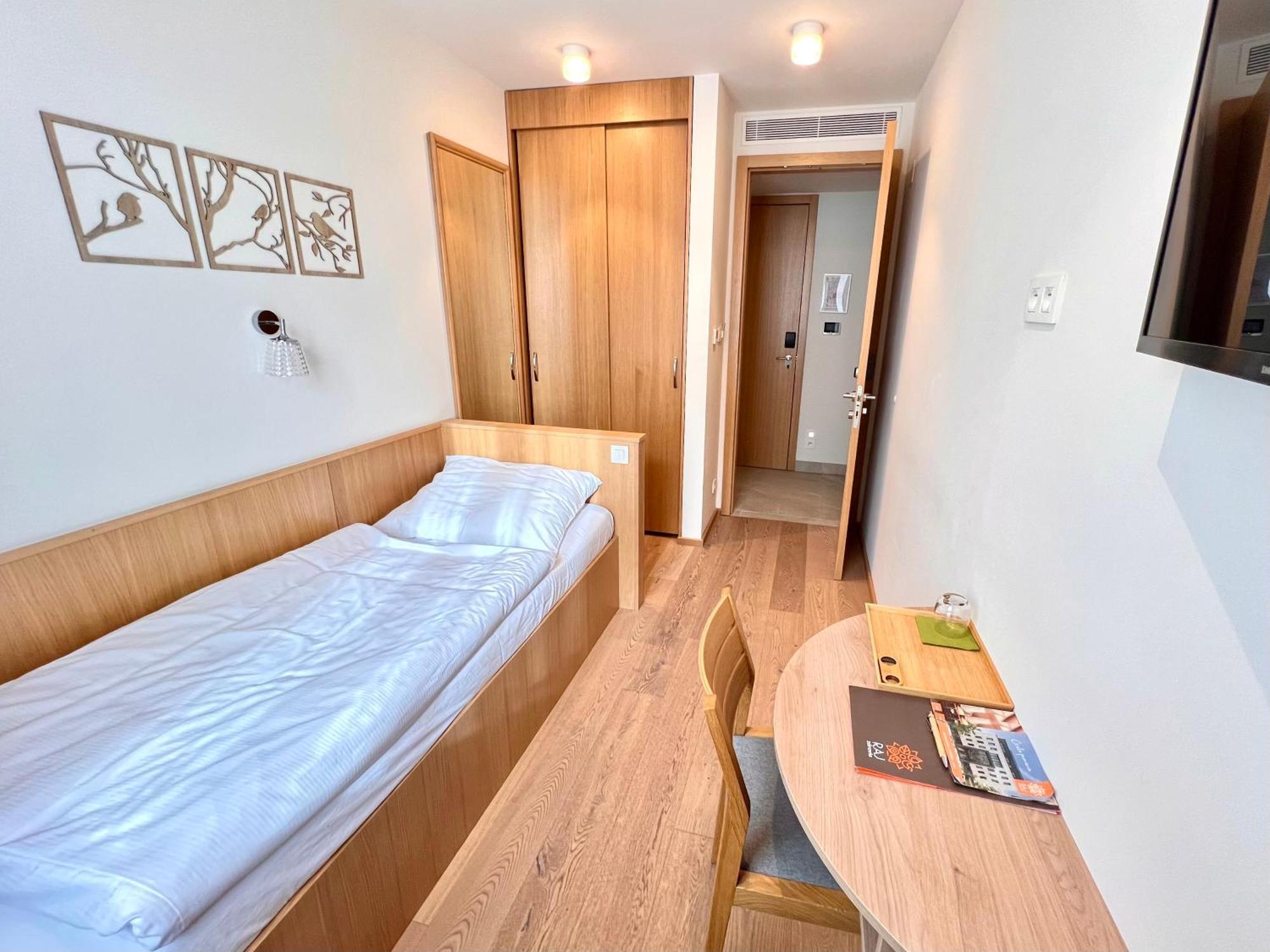 Raj Zdravia Hotell Bratislava Exteriör bild