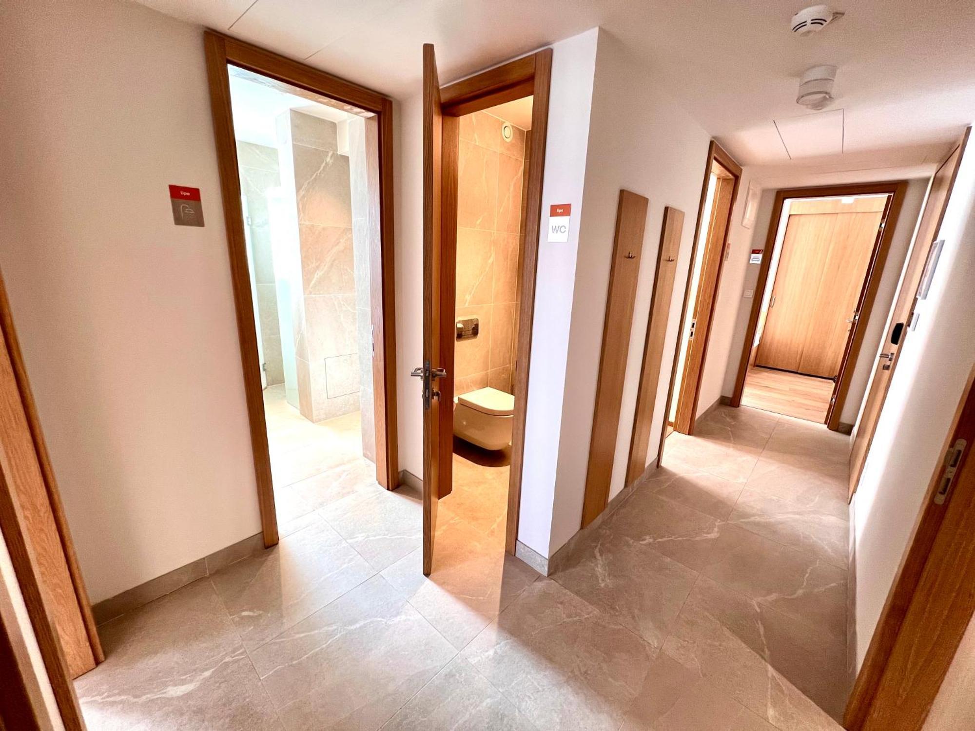 Raj Zdravia Hotell Bratislava Exteriör bild